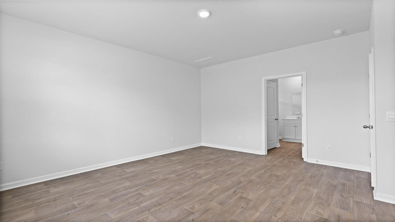 212 Castle Hill Drive Photo 23