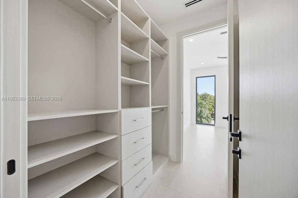 1321 NE 13th Ave, Unit 1321, Fort Lauderdale, FL 33304 Photo