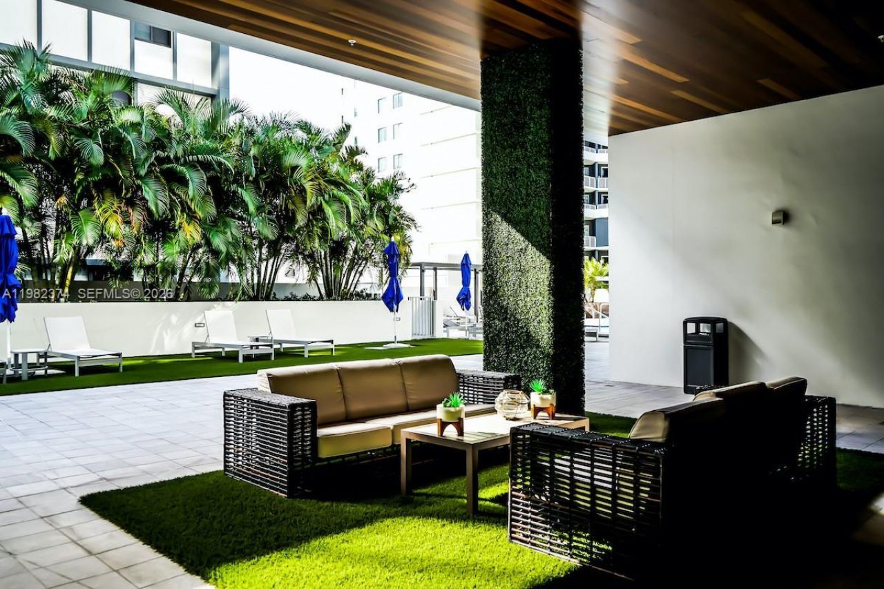 1010 SW 2nd Ave , Unit 1007, Miami, FL 33130 Photo