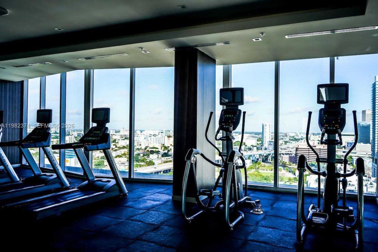 1010 SW 2nd Ave , Unit 1007, Miami, FL 33130 Photo