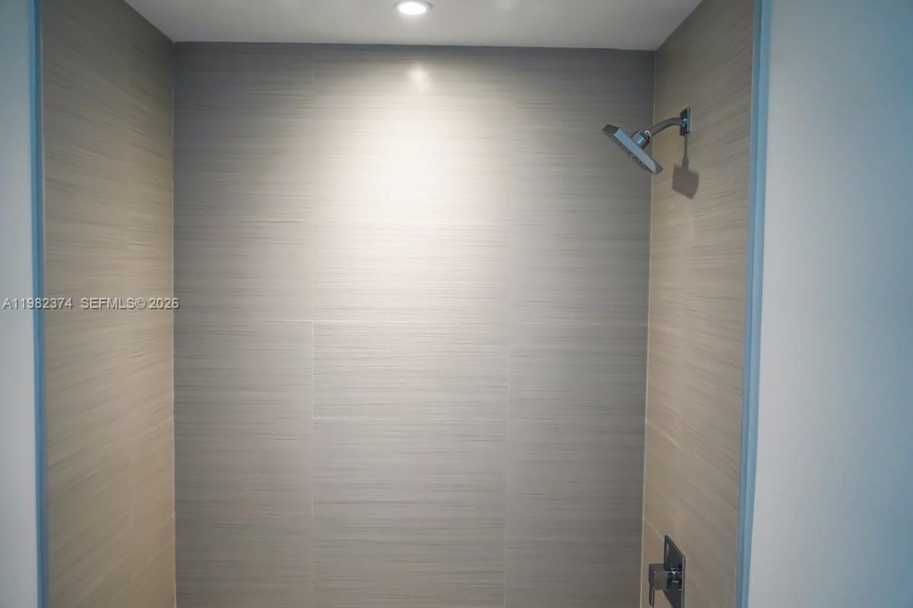 1010 SW 2nd Ave , Unit 1007, Miami, FL 33130 Photo