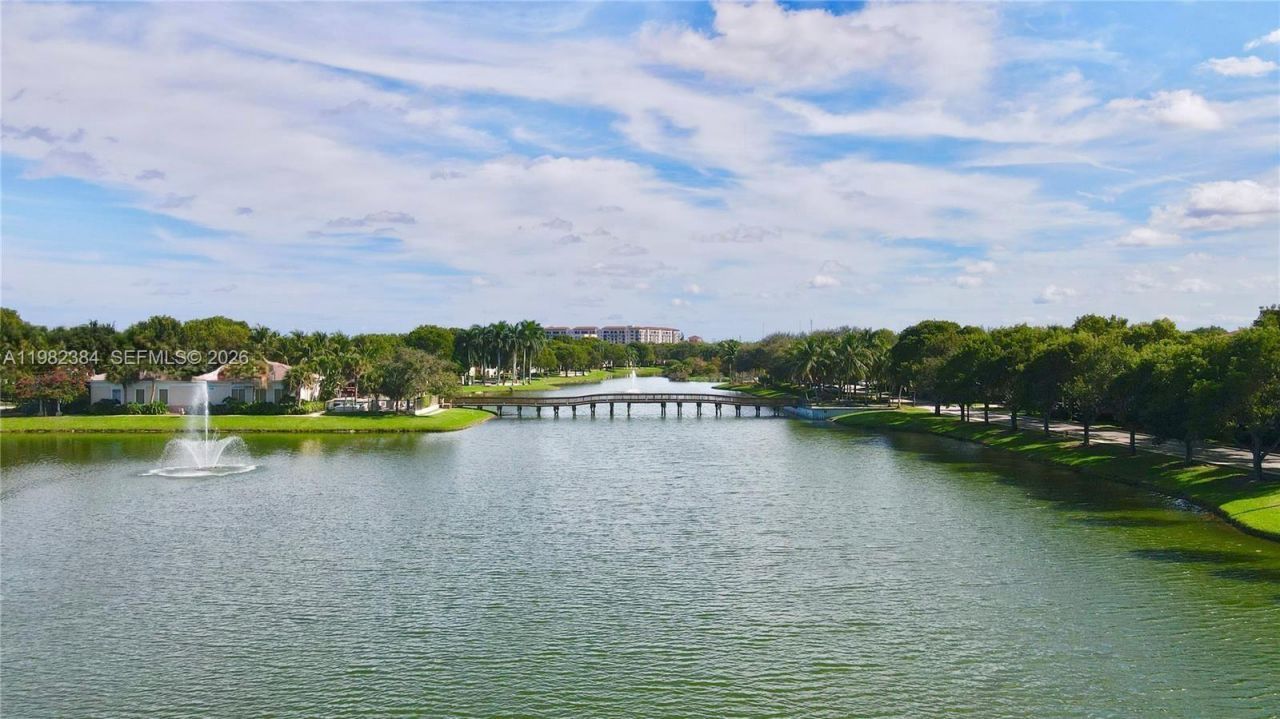 2557 Centergate Dr , Unit 103, Miramar, FL 33025 Photo