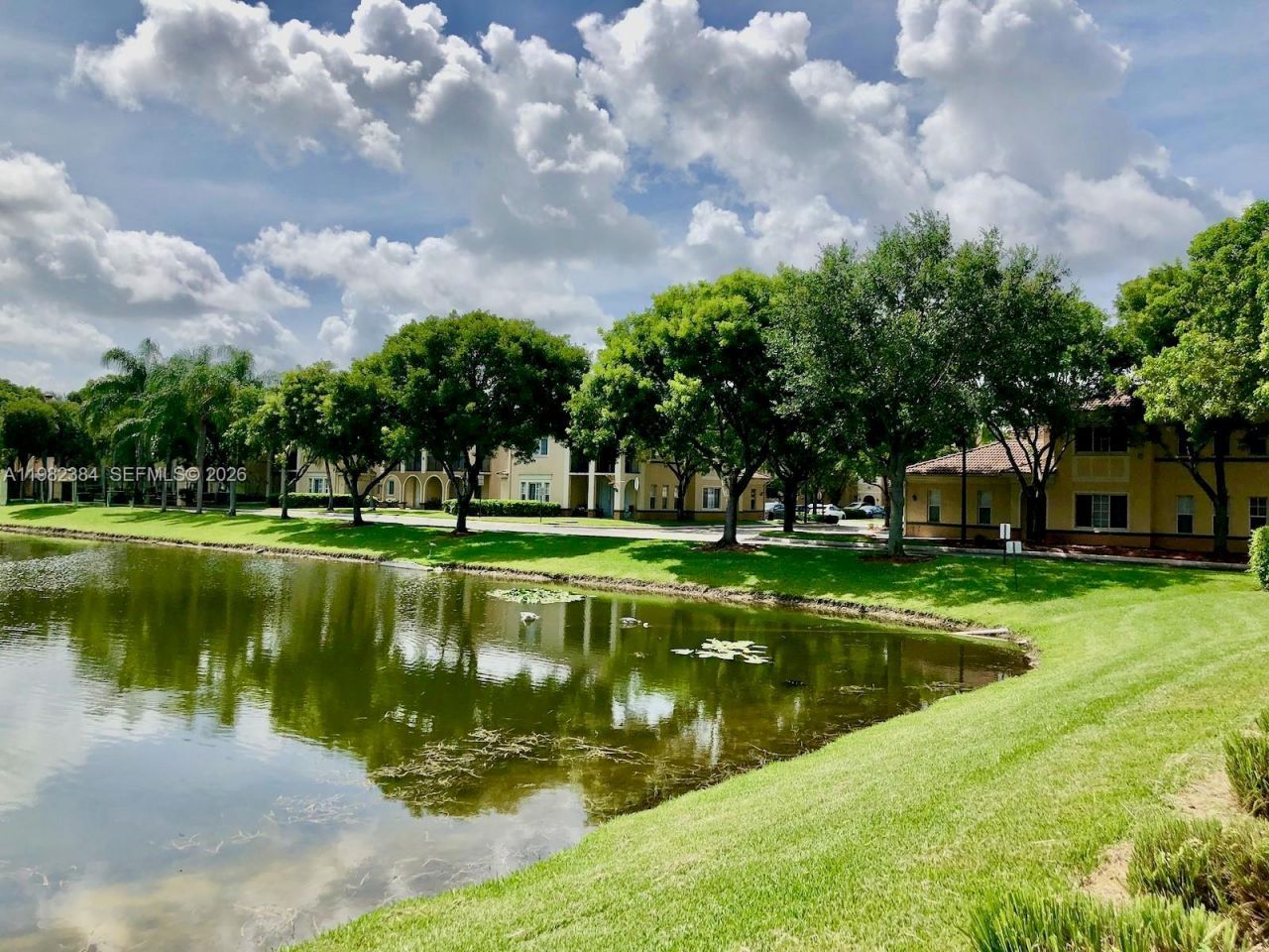 2557 Centergate Dr , Unit 103, Miramar, FL 33025 Photo