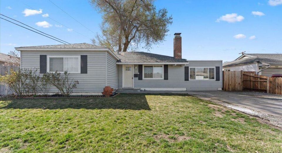 105 O Street, Sparks, NV 89431 Photo