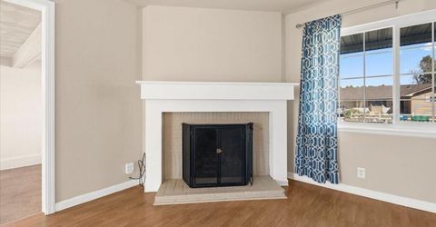 105 O Street, Sparks, NV 89431 Photo