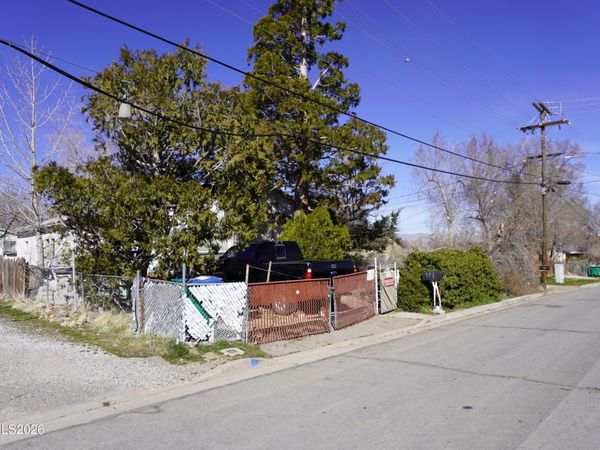 185 Kennedy Drive, Reno, NV 89506