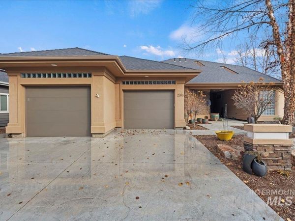 2586 S Creek Pointe Lane, Eagle, ID 83616