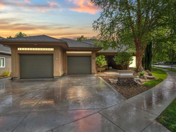 2586 S Creek Pointe Lane, Eagle, ID 83616