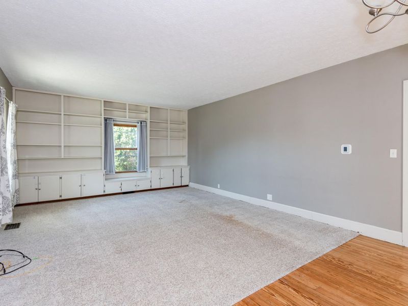 439 W Main Street, Tipp City, OH 45371 Photo 10