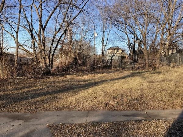 2634 Denver Avenue, Kansas City, MO 64127