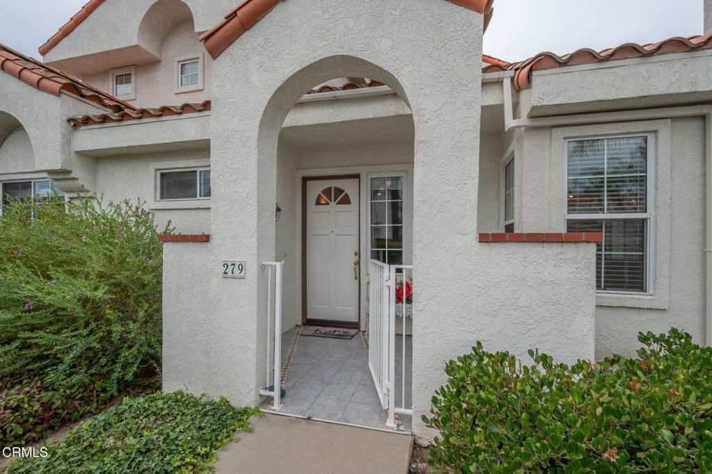 279 Camino Toluca, Camarillo, CA 93010 Main Photo