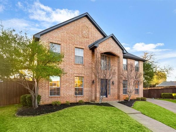 4202 Hearthside Drive, Grapevine, TX 76051