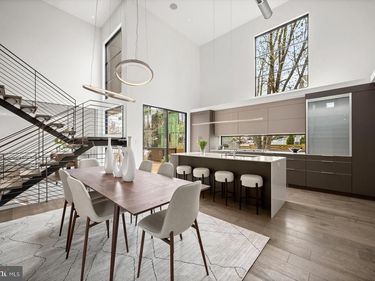 3004 N UNDERWOOD STREET, ARLINGTON, VA 22213