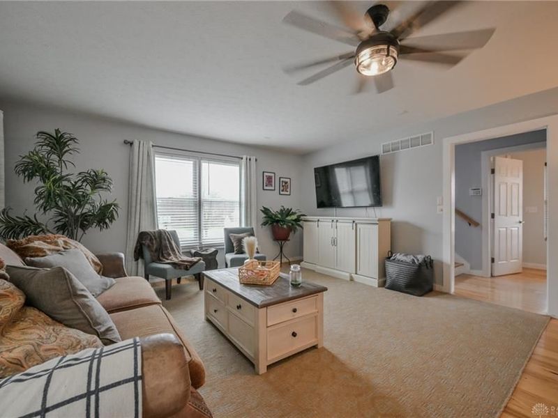 780 W Eva Circle, Springfield Township, OH 45504 Photo 24