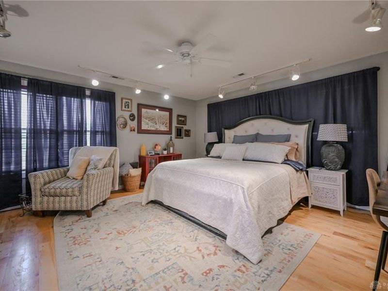 780 W Eva Circle, Springfield Township, OH 45504 Photo 36