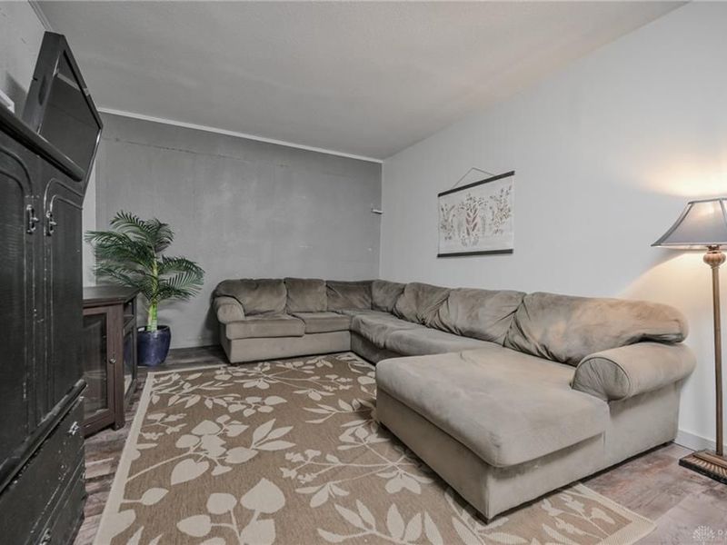 780 W Eva Circle, Springfield Township, OH 45504 Photo 46