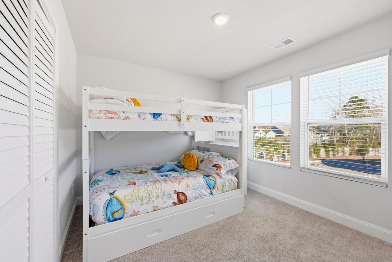 487 Waterend Dr. Photo 15