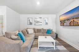 487 Waterend Dr. photo 4