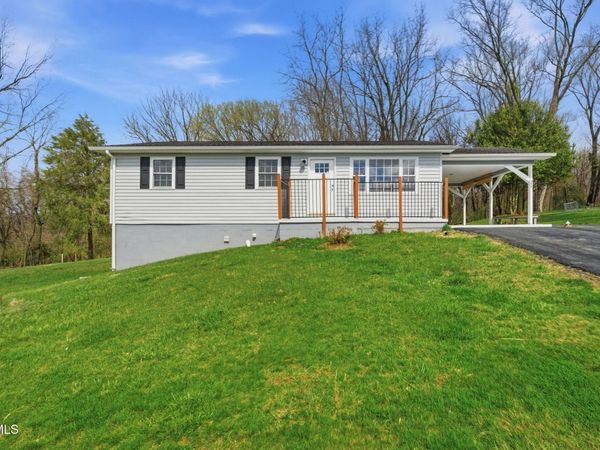 304 Reservoir Street, Bristol, VA 24201