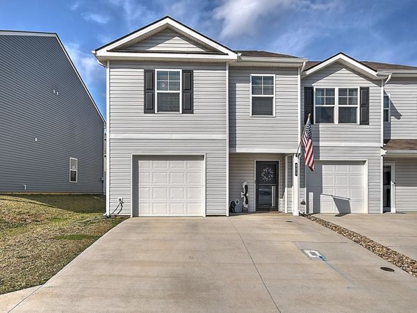 925 Lola Lane, Unit 925, Kingsport, TN 37663