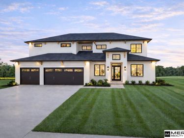 16618 Abigail Street, Bennington, NE 68007