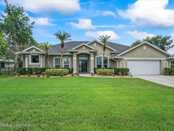 1065 Mercedes Drive , Merritt Island, FL 32952