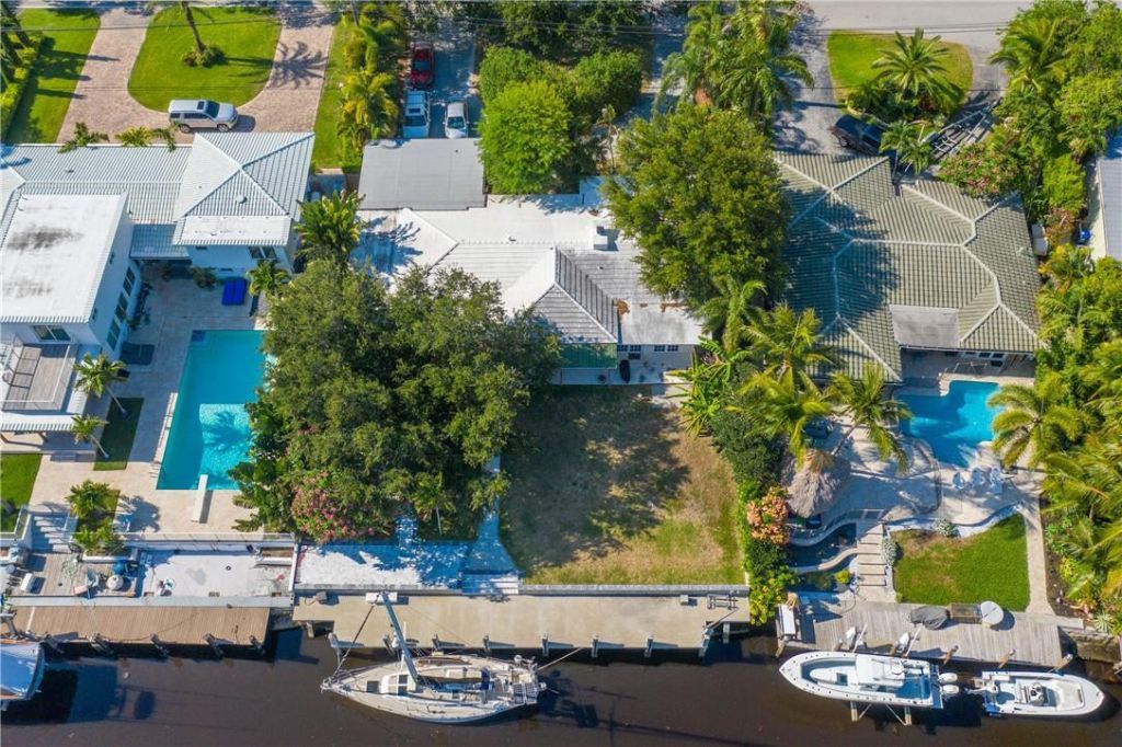 2680 NE 24th Street, Pompano Beach, FL 33064 Photo