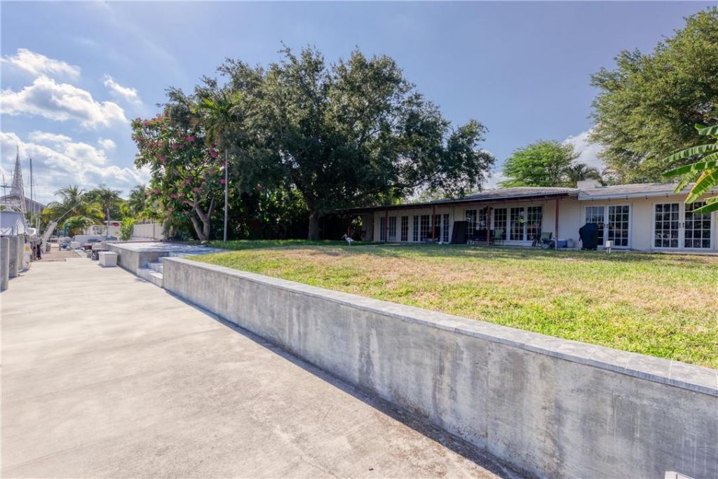 2680 NE 24th Street, Pompano Beach, FL 33064 Photo