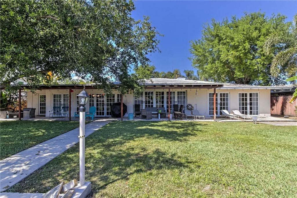 2680 NE 24th Street, Pompano Beach, FL 33064 Photo