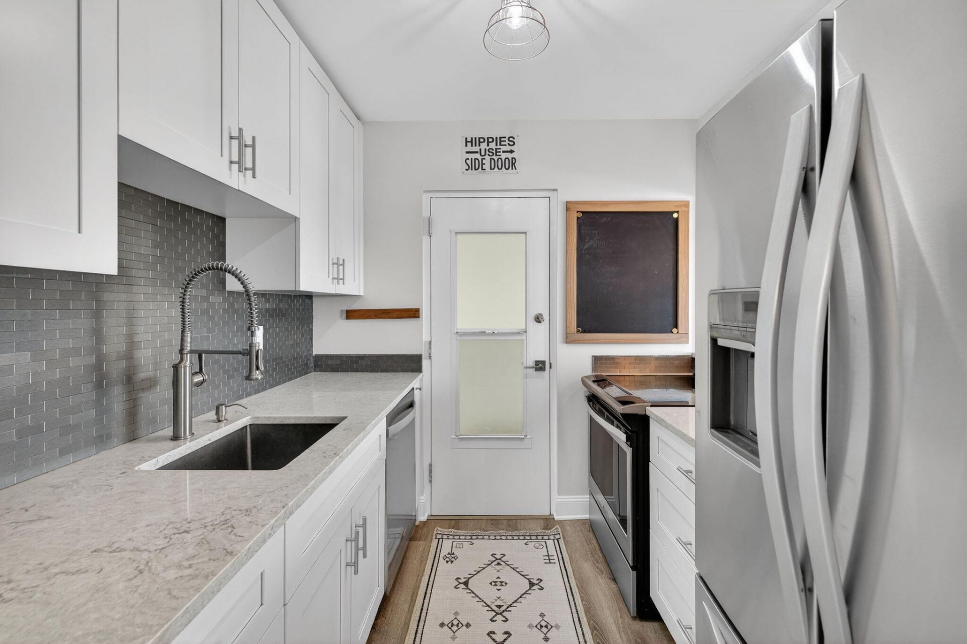 2555 NE 11th Street, Unit 609, Fort Lauderdale, FL 33304 Photo