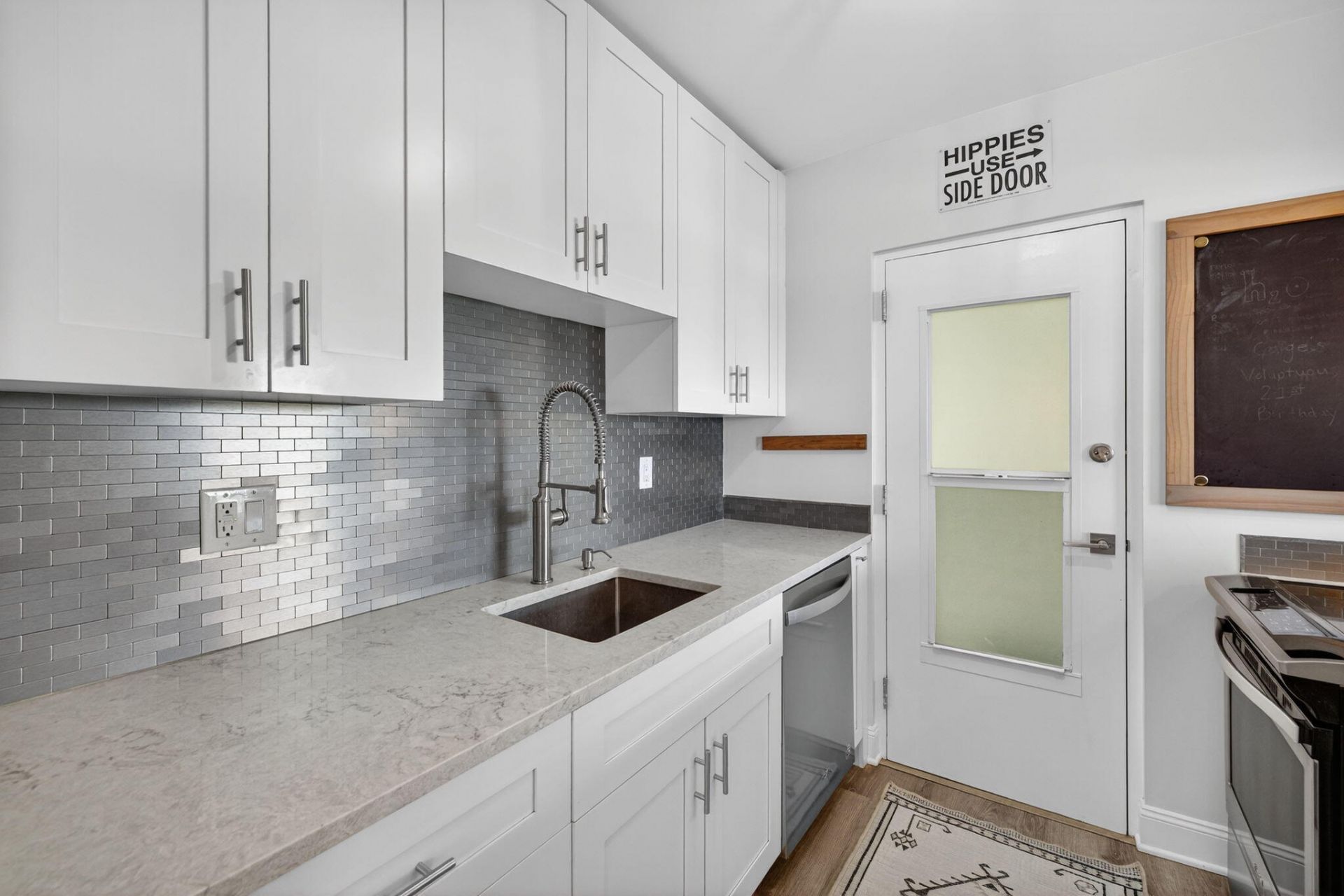 2555 NE 11th Street, Unit 609, Fort Lauderdale, FL 33304 Photo