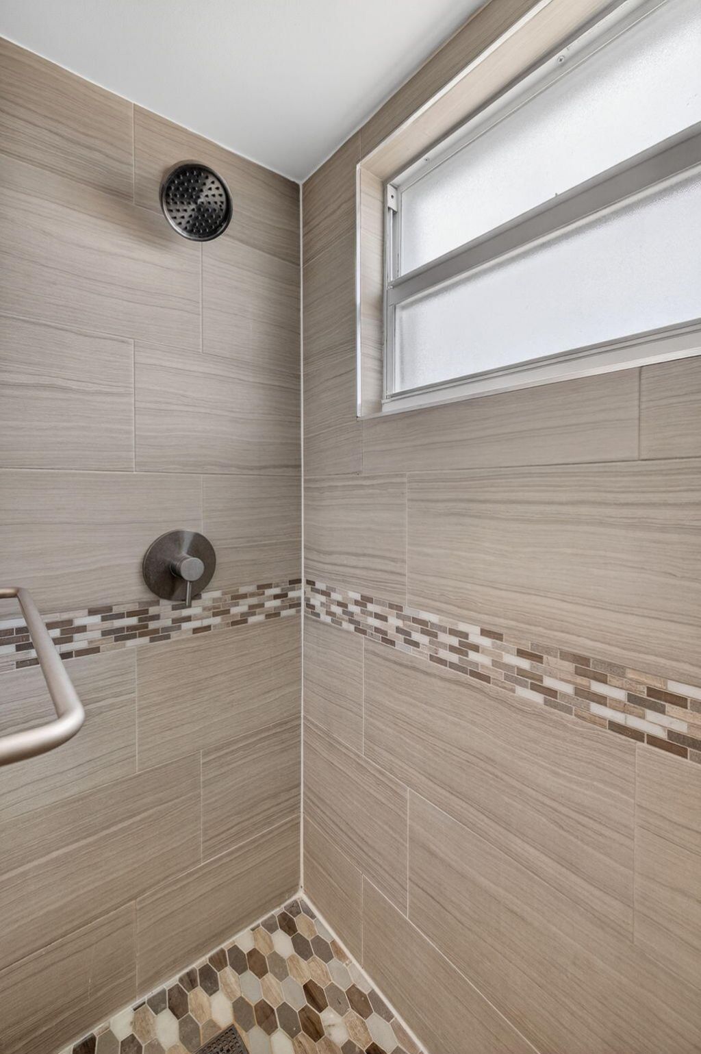 2555 NE 11th Street, Unit 609, Fort Lauderdale, FL 33304 Photo