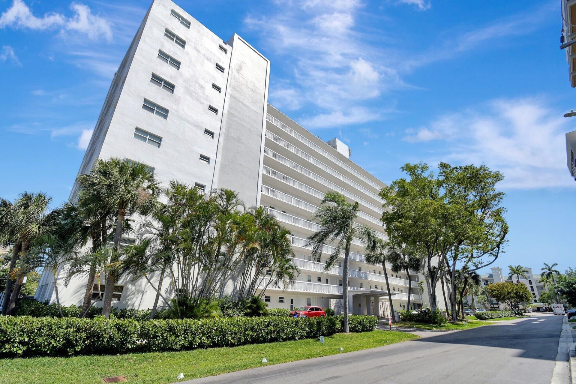 2555 NE 11th Street, Unit 609, Fort Lauderdale, FL 33304 Photo