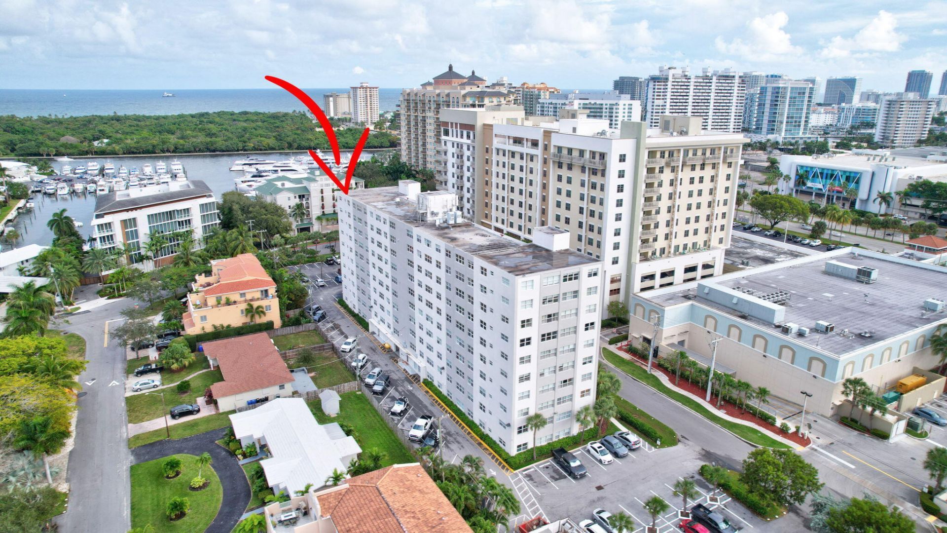 2555 NE 11th Street, Unit 609, Fort Lauderdale, FL 33304 Photo