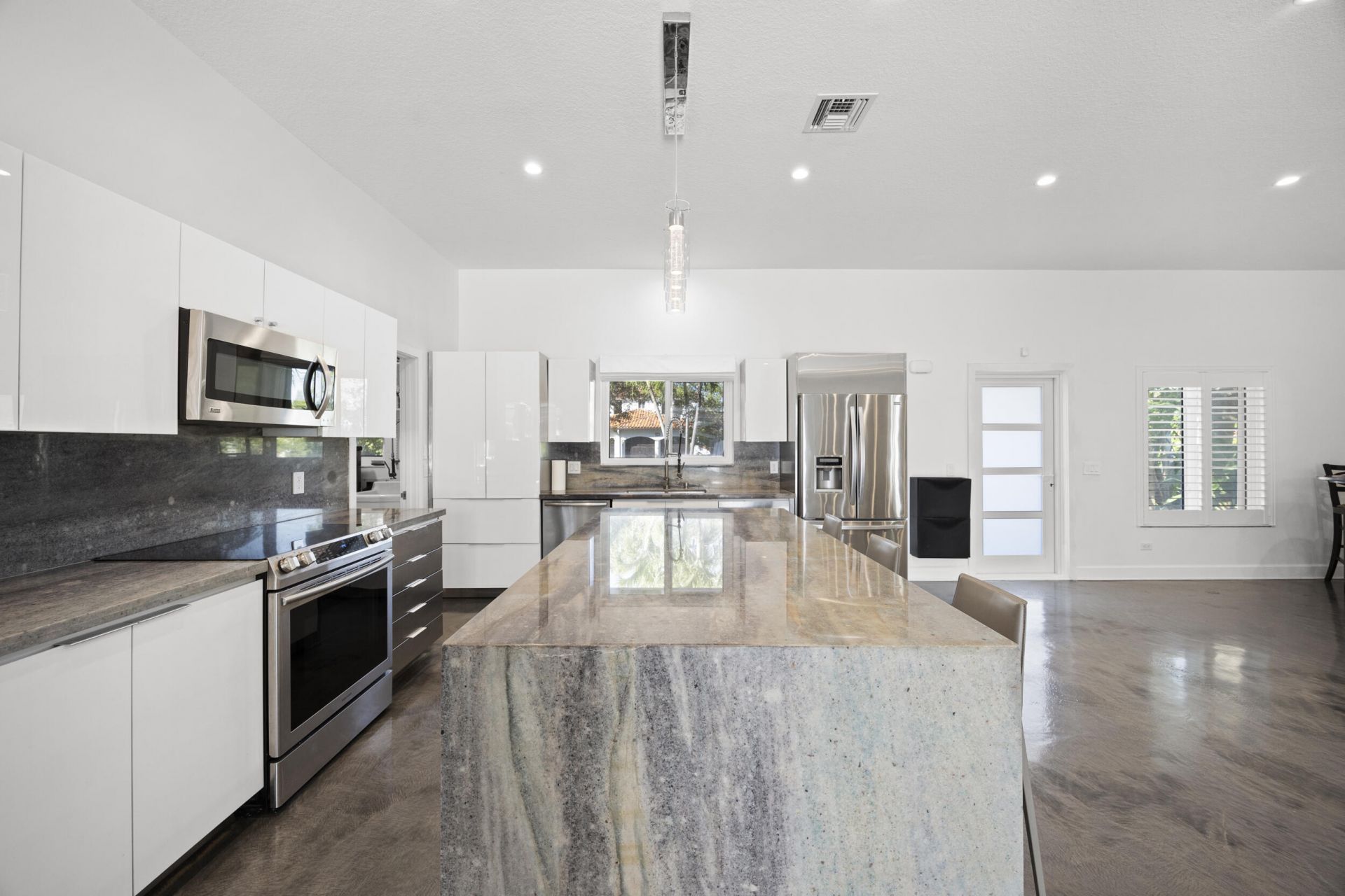 930 NW 4th Court, Boca Raton, FL 33432 Photo