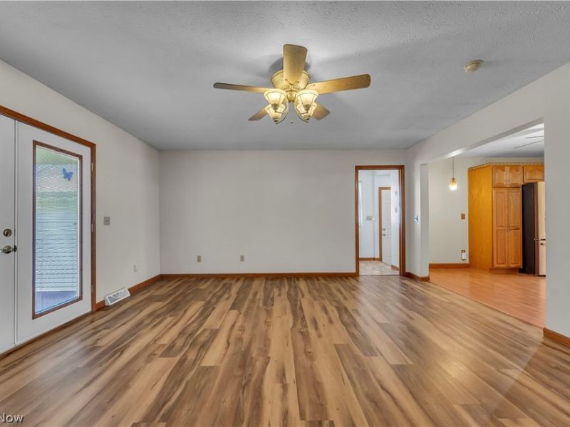 811 Tarry Lane, Amherst, OH 44001 Photo 16