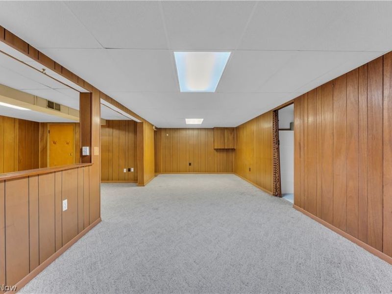 811 Tarry Lane, Amherst, OH 44001 Photo 29