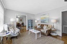 4106 Boxwood Drive photo 4