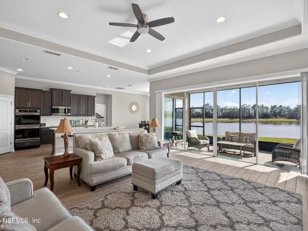 11516 RED KOI Drive, Jacksonville, FL 32226