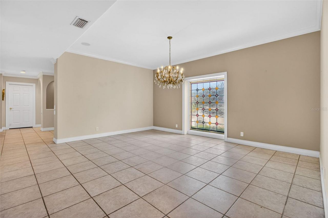 1100 Tortuga Circle Ne, Saint Petersburg, FL 33702 Photo