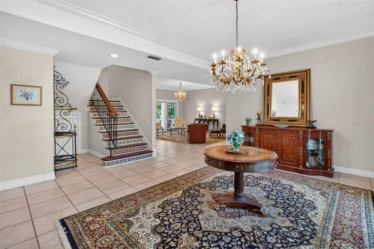 1100 Tortuga Circle Ne, Saint Petersburg, FL 33702 Photo