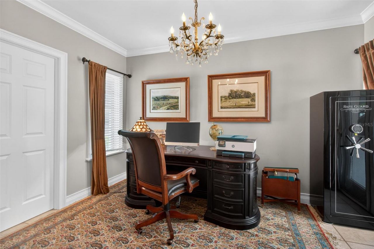 1100 Tortuga Circle Ne, Saint Petersburg, FL 33702 Photo