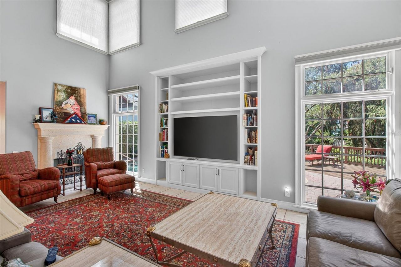 1100 Tortuga Circle Ne, Saint Petersburg, FL 33702 Photo