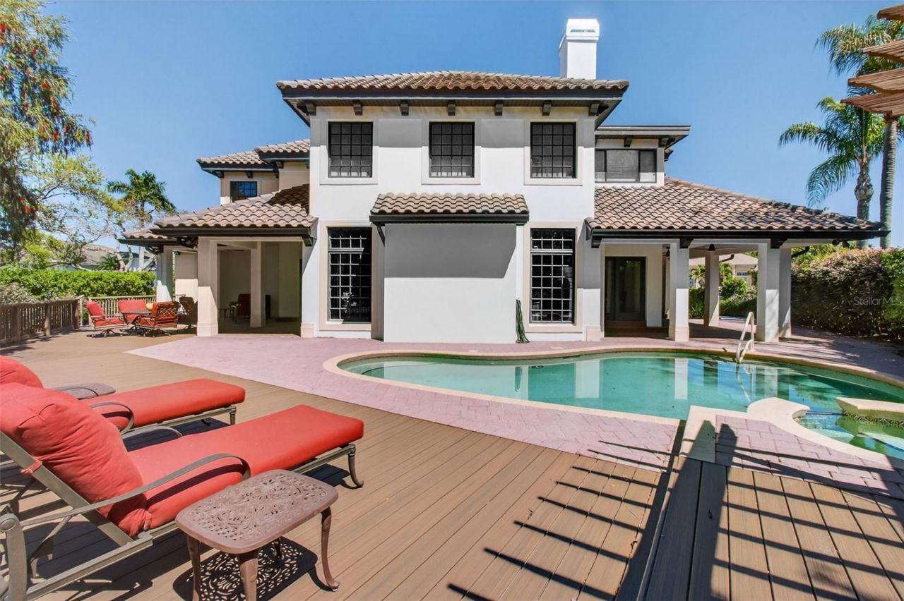 1100 Tortuga Circle Ne, Saint Petersburg, FL 33702 Photo