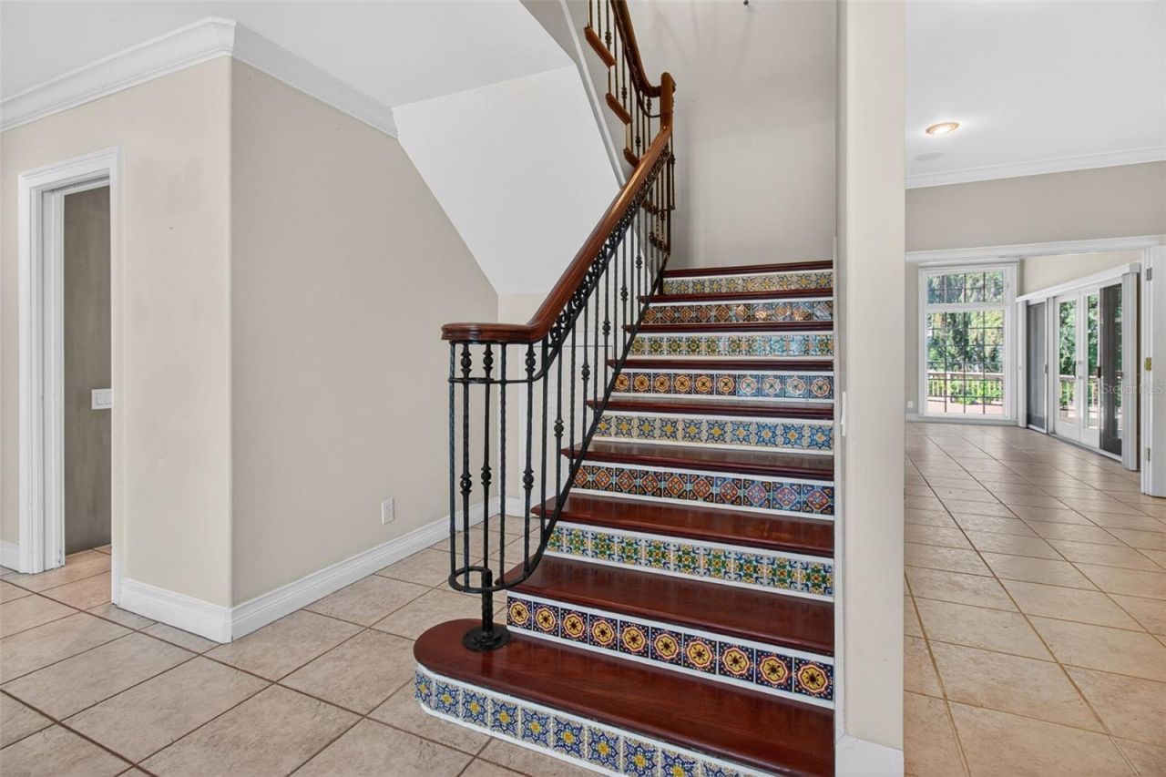 1100 Tortuga Circle Ne, Saint Petersburg, FL 33702 Photo