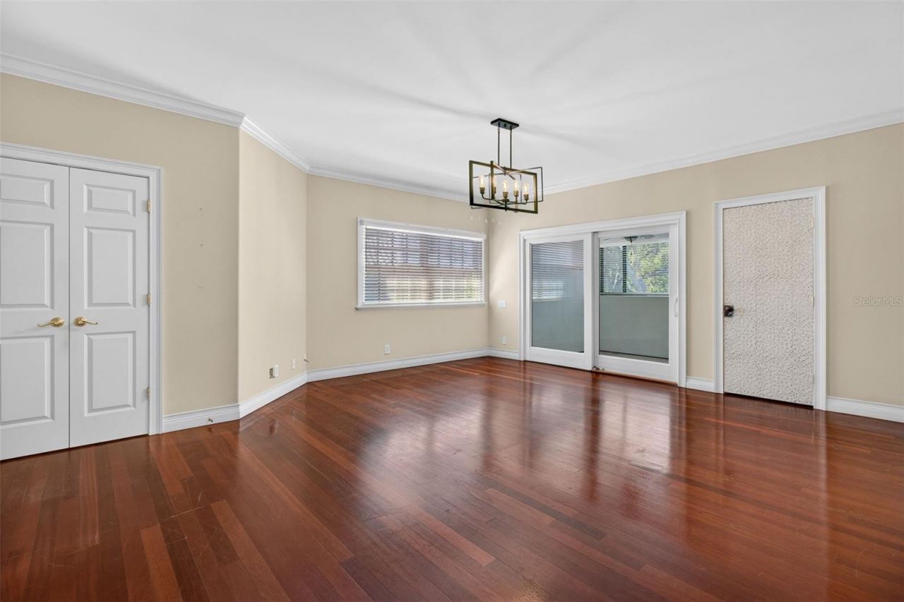 1100 Tortuga Circle Ne, Saint Petersburg, FL 33702 Photo