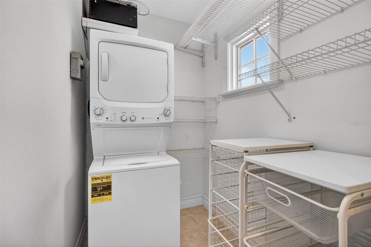 1100 Tortuga Circle Ne, Saint Petersburg, FL 33702 Photo