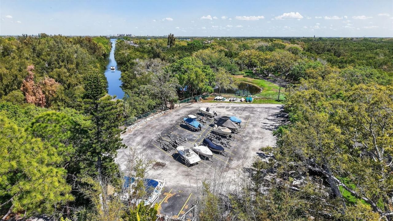 1100 Tortuga Circle Ne, Saint Petersburg, FL 33702 Photo