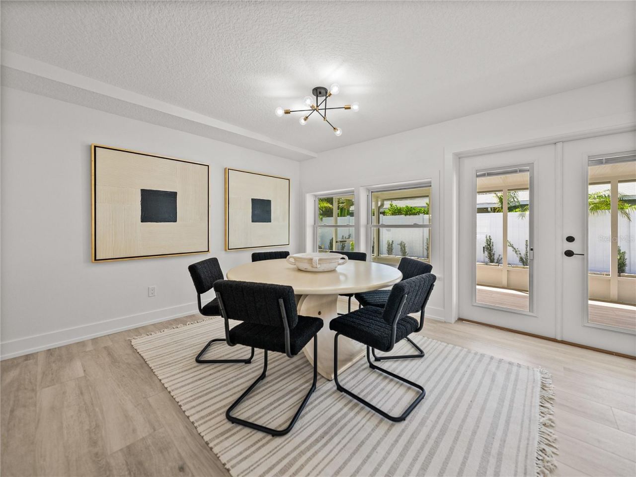 6709 Cardinal Drive S, Saint Petersburg, FL 33707 Photo