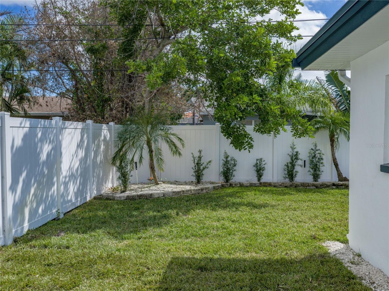 6709 Cardinal Drive S, Saint Petersburg, FL 33707 Photo